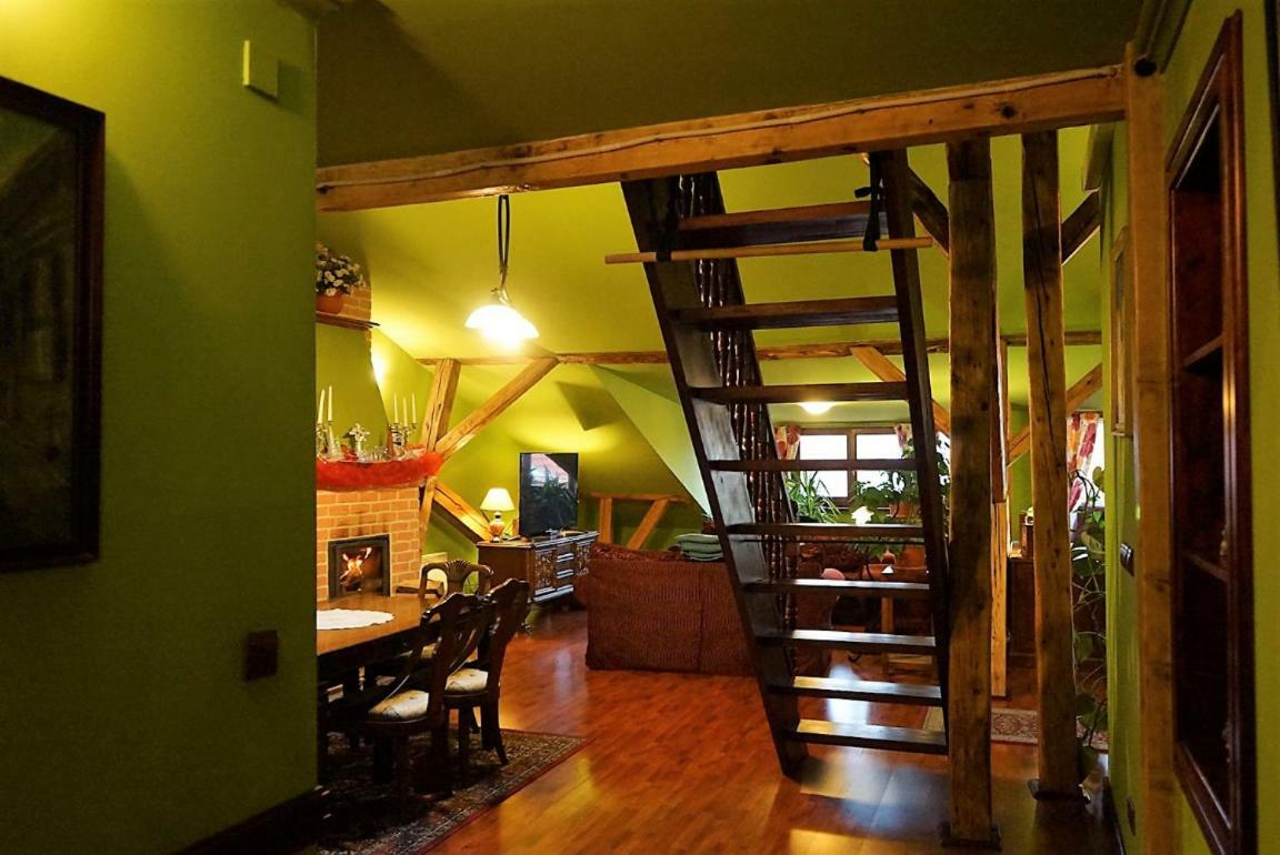 Ferienwohnung Luxury Oldtown Loft 320M2 On Hlavna Street Košice Exterior foto